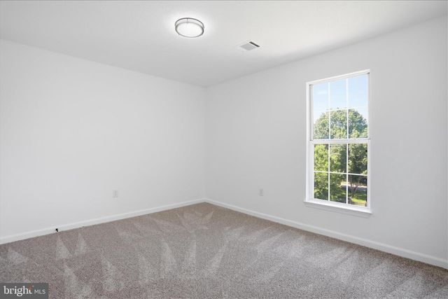 11107 GUNPOWDER DR, Fort Washington, MD 20744