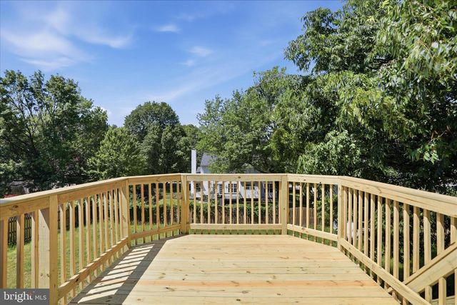 11107 GUNPOWDER DR, Fort Washington, MD 20744