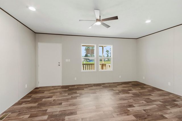 12570 County Road 3740, Cleveland, TX 77327