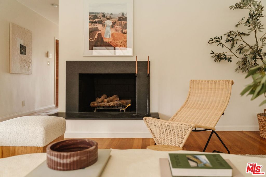 Image 4 of property listing at 6326 W 85th Place, Los Angeles, CA 90045