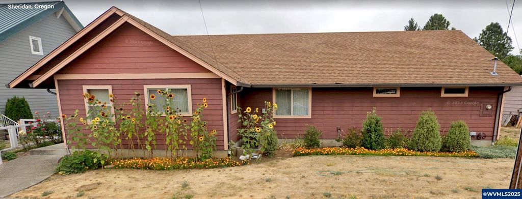 243 SE Harney St, Sheridan, OR 97378