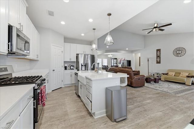 160 Secretariat DR, Suffolk, VA 23435