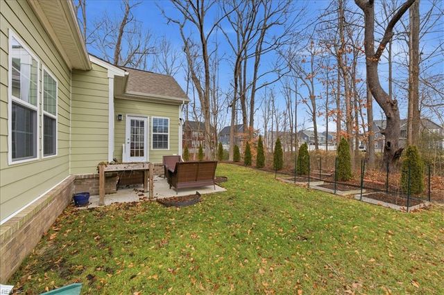 160 Secretariat DR, Suffolk, VA 23435