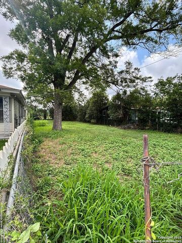 1610 SW 19th, San Antonio, TX 78207