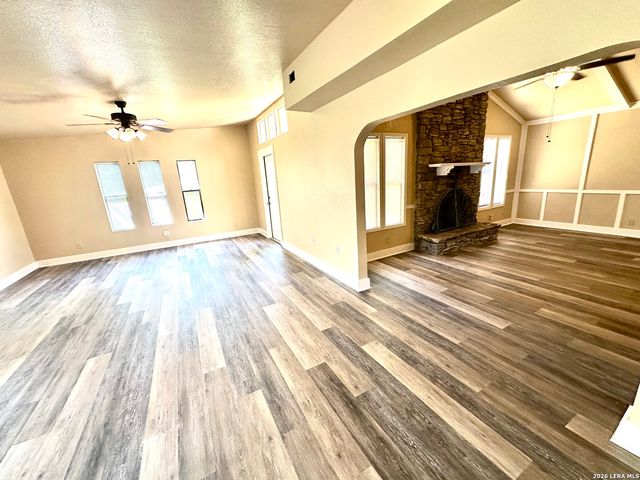 7019 FOREST MOSS ST, San Antonio, TX 78240