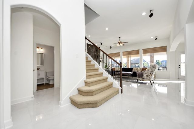 17859 Camp Cove Drive, Cypress, TX 77429