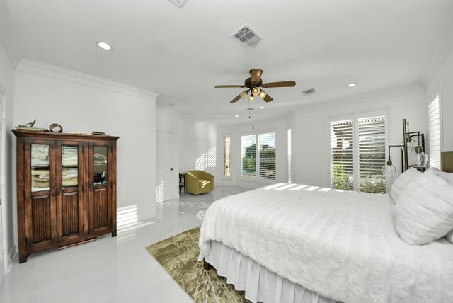 17859 Camp Cove Drive, Cypress, TX 77429