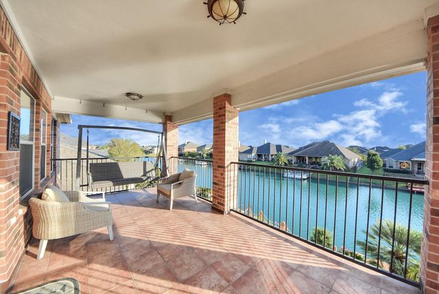 17859 Camp Cove Drive, Cypress, TX 77429