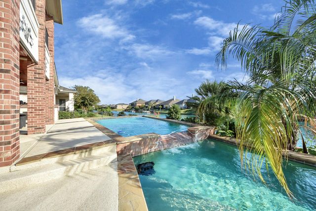 17859 Camp Cove Drive, Cypress, TX 77429