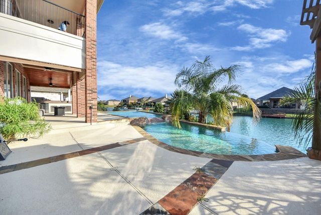 17859 Camp Cove Drive, Cypress, TX 77429