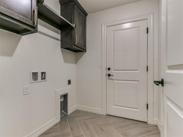 7717 Three Woods Lane, Yukon, OK 73099