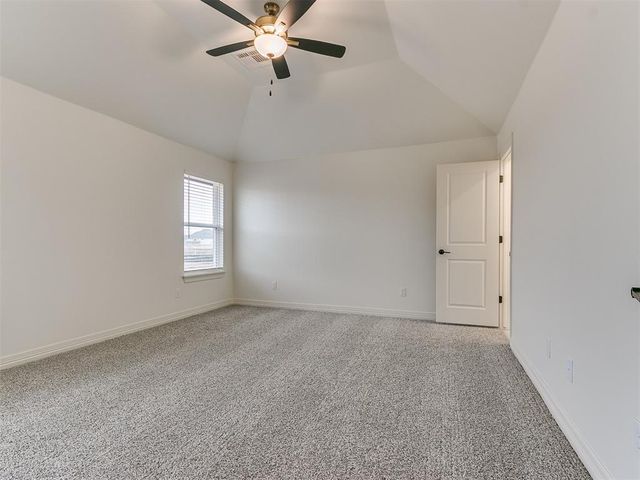 7717 Three Woods Lane, Yukon, OK 73099