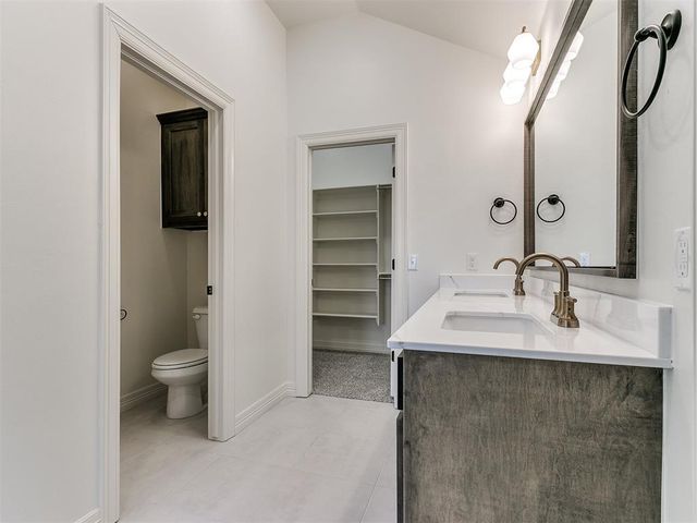 7717 Three Woods Lane, Yukon, OK 73099