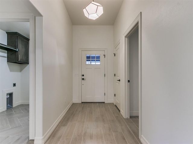 7717 Three Woods Lane, Yukon, OK 73099