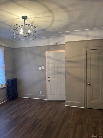 13181 Stoepel Street, Detroit, MI 48238