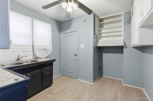 13181 Stoepel Street, Detroit, MI 48238