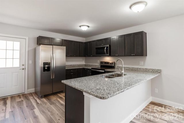 135 Quinn Hill Lane 101, Mars Hill, NC 28754