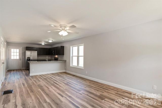 135 Quinn Hill Lane 101, Mars Hill, NC 28754