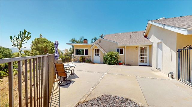 11326 Eby Canyon Road, Sunland, CA 91040