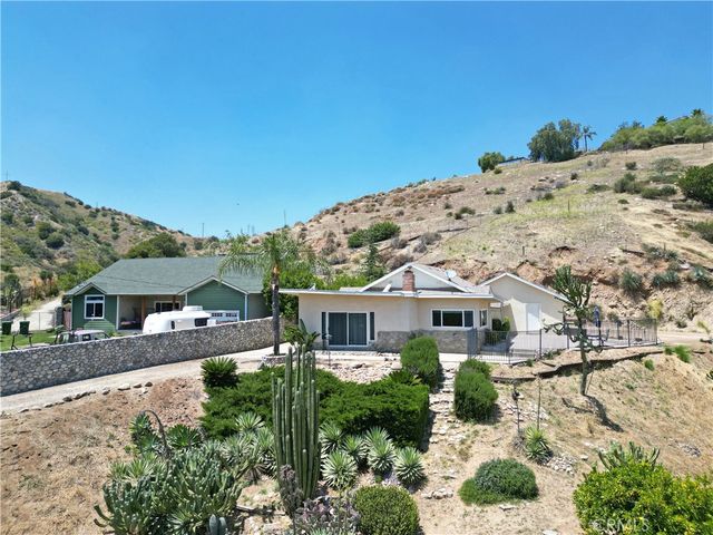 11326 Eby Canyon Road, Sunland, CA 91040
