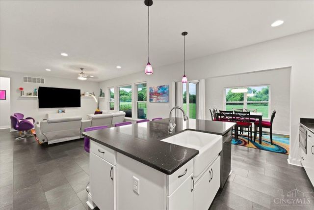 5645 Rivers Fork Drive, Morrow, OH 45152