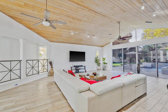 13473 Northumberland Circle, Wellington, FL 33414