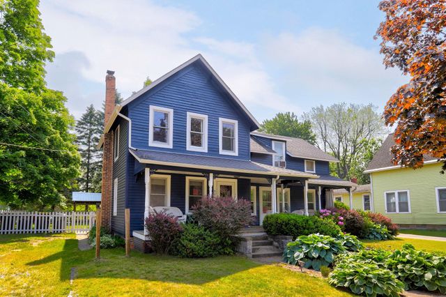 317 Cherry Street, South Haven, MI 49090