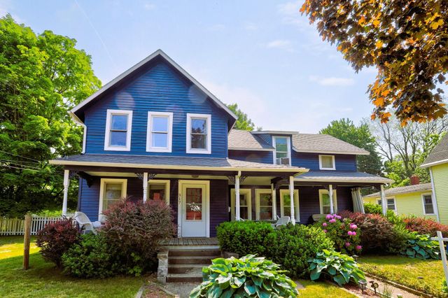 317 Cherry Street, South Haven, MI 49090