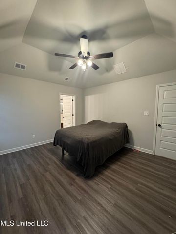 2219 Metcalf Way, Southaven, MS 38672