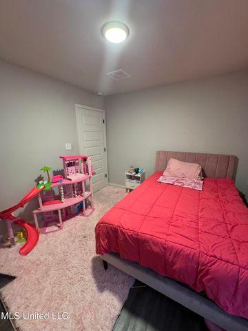 2219 Metcalf Way, Southaven, MS 38672