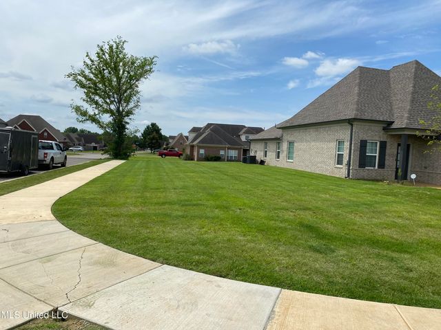 2219 Metcalf Way, Southaven, MS 38672