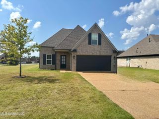 2219 Metcalf Way, Southaven, MS 38672