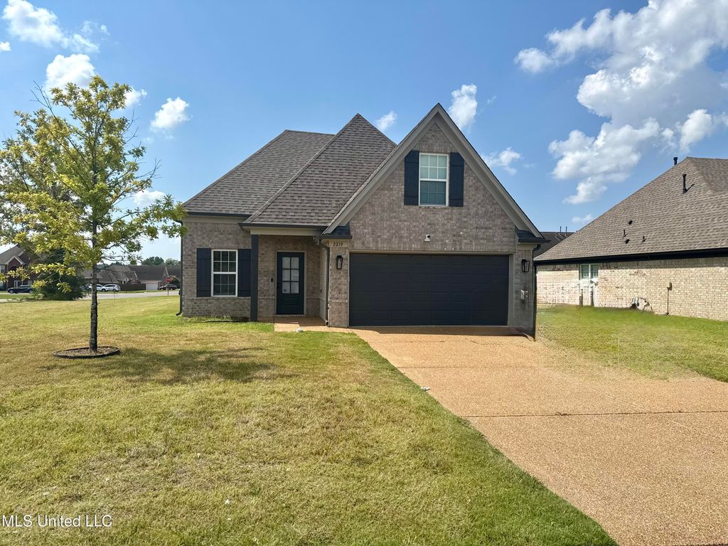 2219 Metcalf Way, Southaven, MS 38672