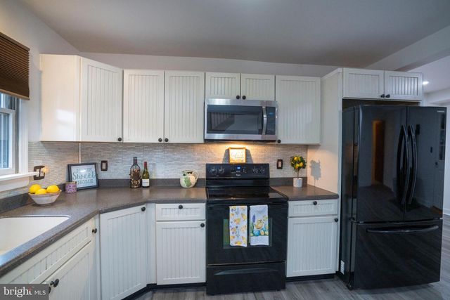 874 SPRING CREEK RD, Bellefonte, PA 16823