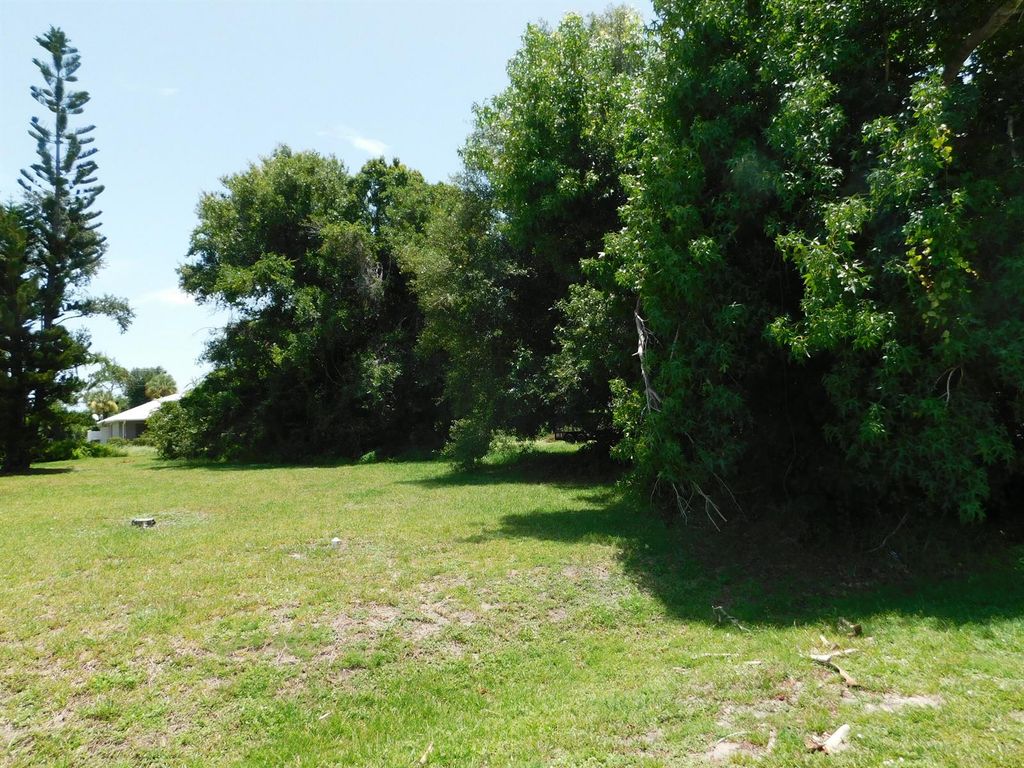 5212 PALEO PINES Circle, Fort Pierce, FL 34951