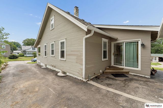 6546 Spencer Street, Omaha, NE 68104