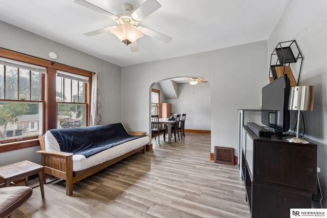 6546 Spencer Street, Omaha, NE 68104