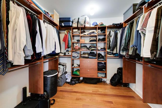 844 W Roscoe Street 2E, Chicago, IL 60657