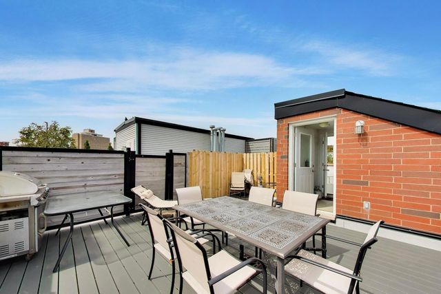 844 W Roscoe Street 2E, Chicago, IL 60657