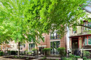 844 W Roscoe Street 2E, Chicago, IL 60657