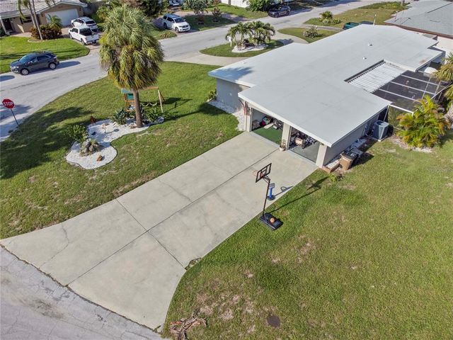 327 SUNNY LANE, Belleair, FL 33756