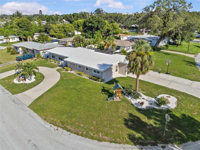 327 SUNNY LANE, Belleair, FL 33756
