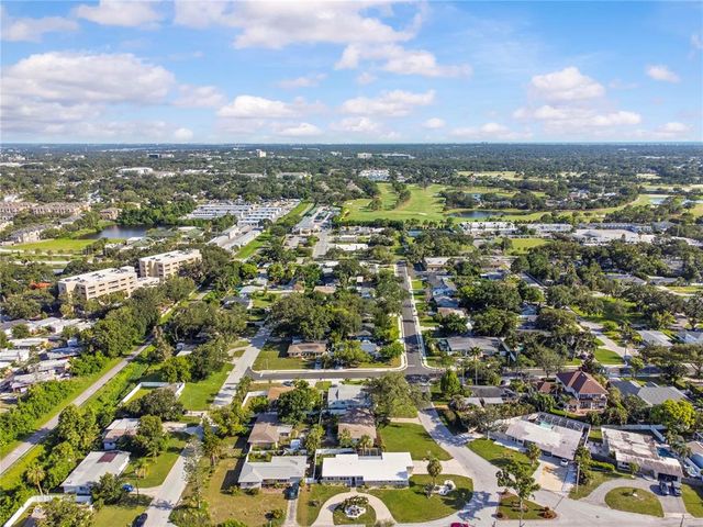 327 SUNNY LANE, Belleair, FL 33756
