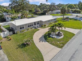 327 SUNNY LANE, Belleair, FL 33756