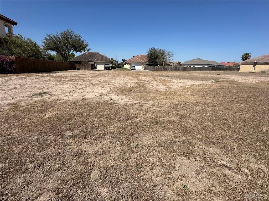 1218 Bella Vista Avenue, Weslaco, TX 78596