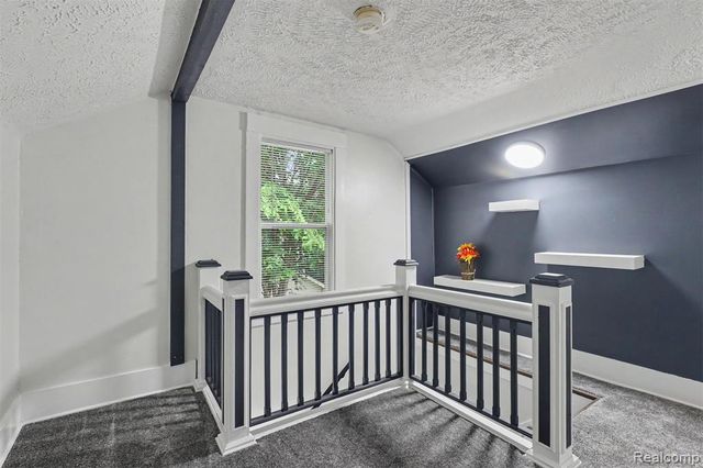 2102 Forest Avenue, Lansing, MI 48910
