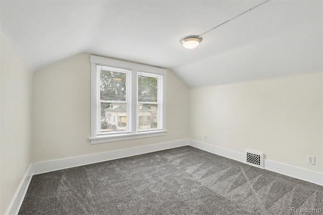 2102 Forest Avenue, Lansing, MI 48910