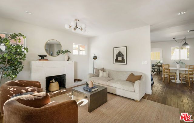 1428 N Raymond Avenue, Pasadena, CA 91103