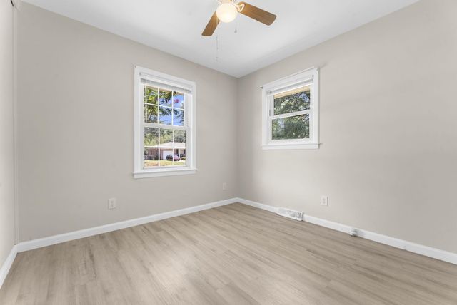 110 Farmhill Drive, Summerville, SC 29483