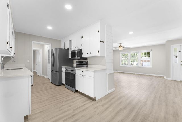 110 Farmhill Drive, Summerville, SC 29483